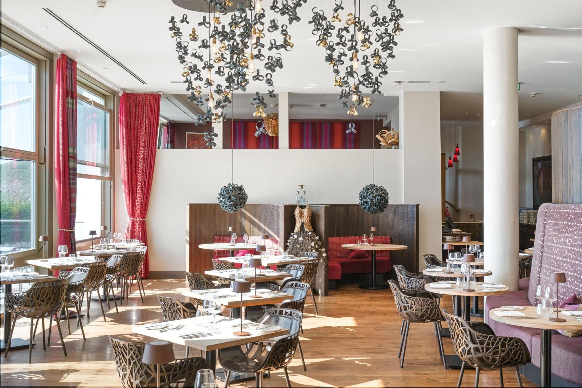 Scarlet Hotel Мауган Порт Екстериор снимка